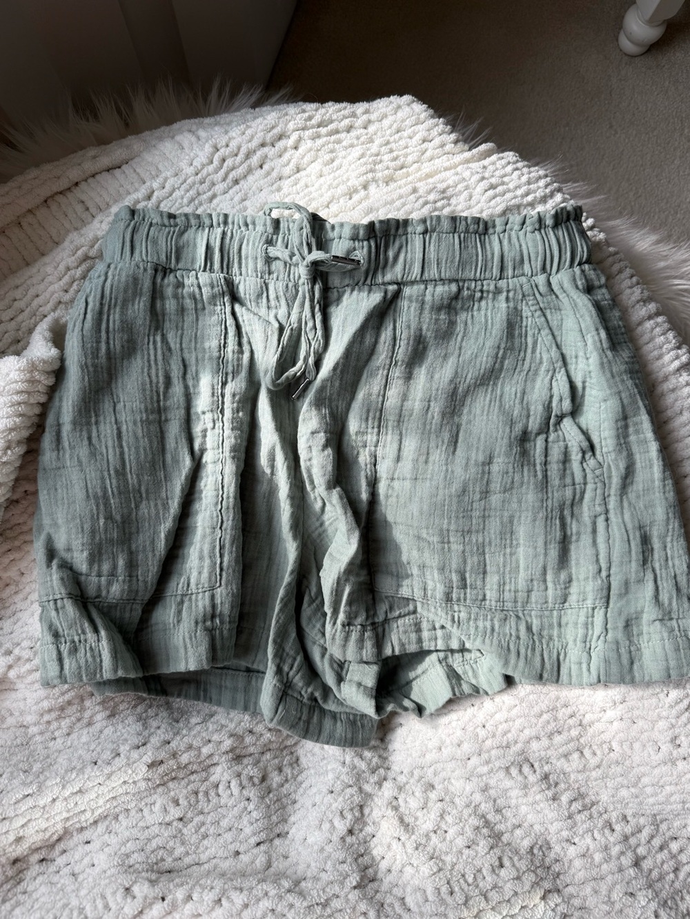 NWT Gap Womens Shorts - Sage